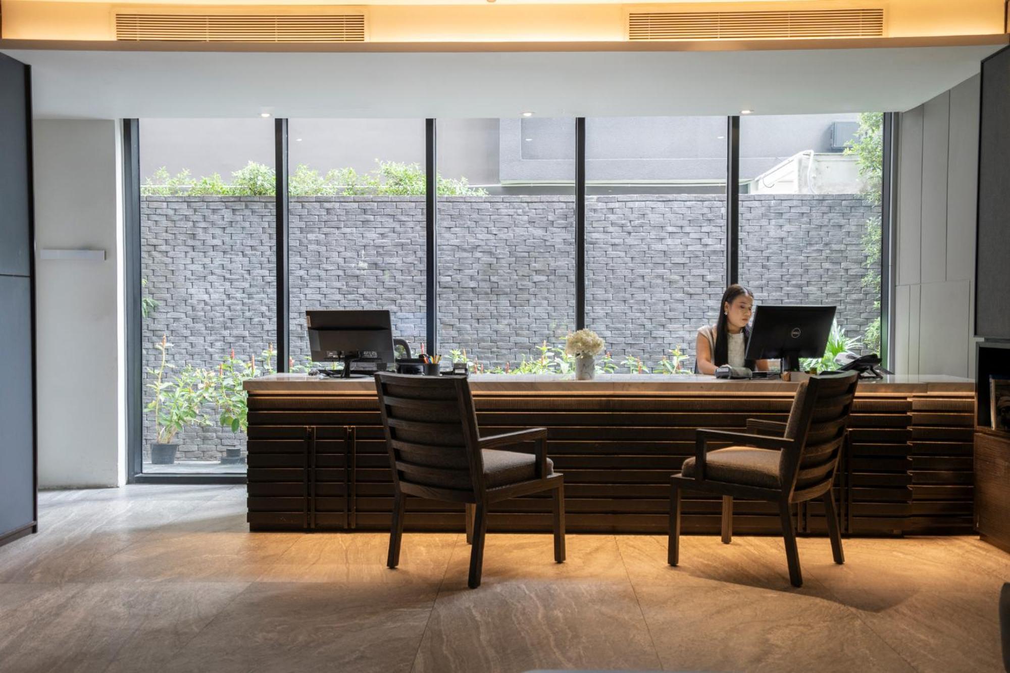Walton Suites Sukhumvit 방콕 외부 사진