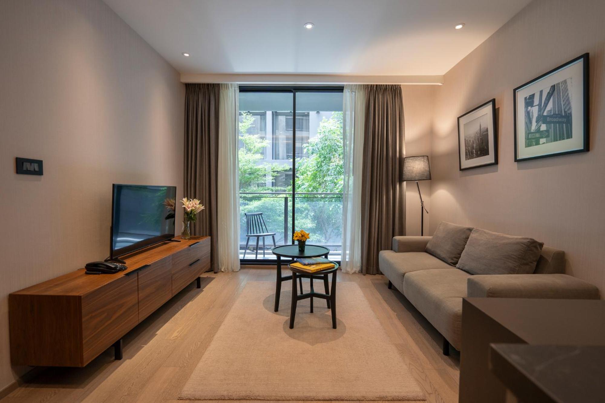 Walton Suites Sukhumvit 방콕 객실 사진