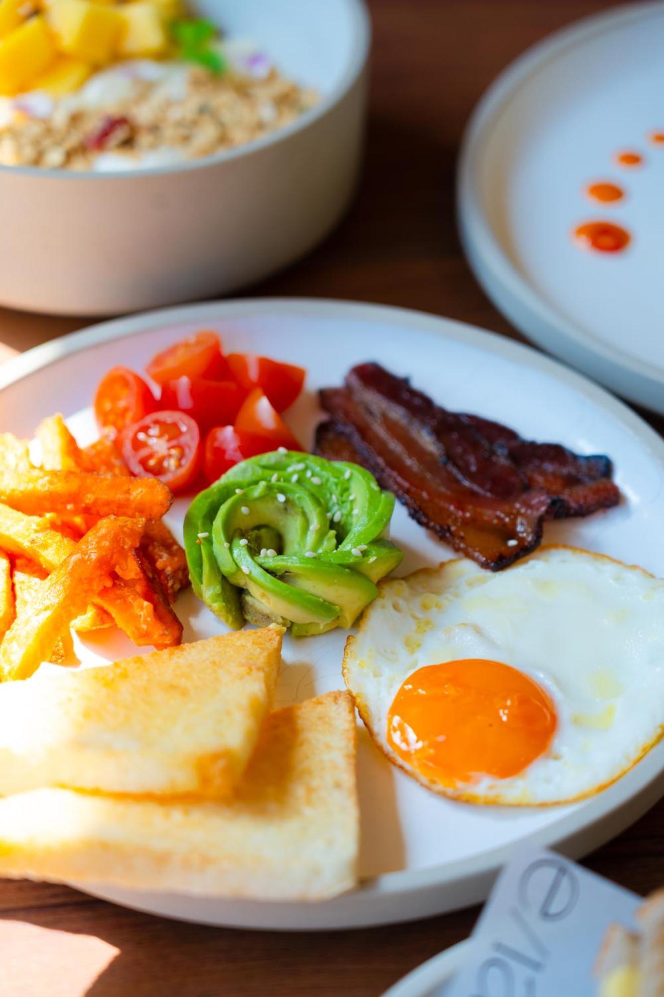 Walton Suites Sukhumvit 방콕 외부 사진